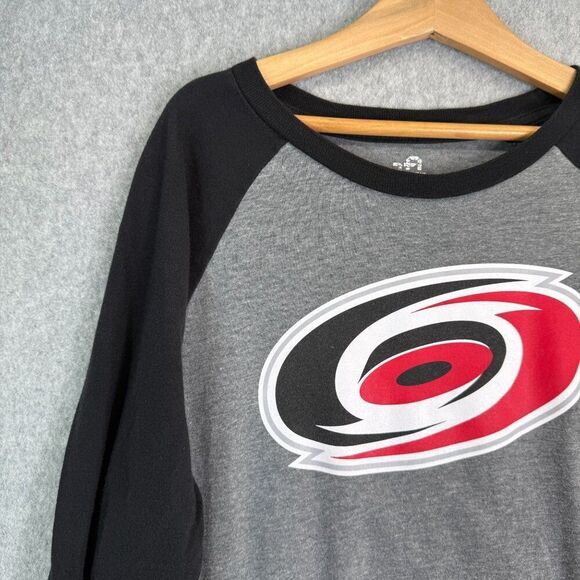 Boys Carolina Hurricanes Size‎ XL / 14 Grey Team Athletics Long Sleeve Tee Shirt - Picture 4 of 10